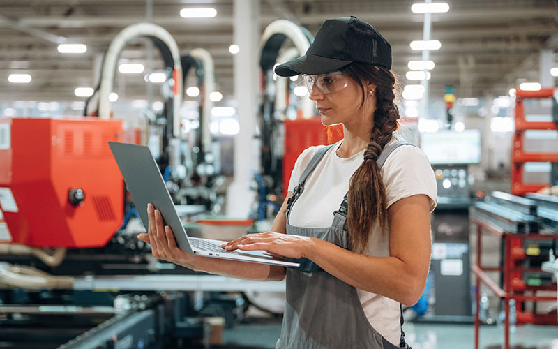 NAV-LAB a MECSPE 2026 presenta AI nell'ERP Microsoft | Navlab